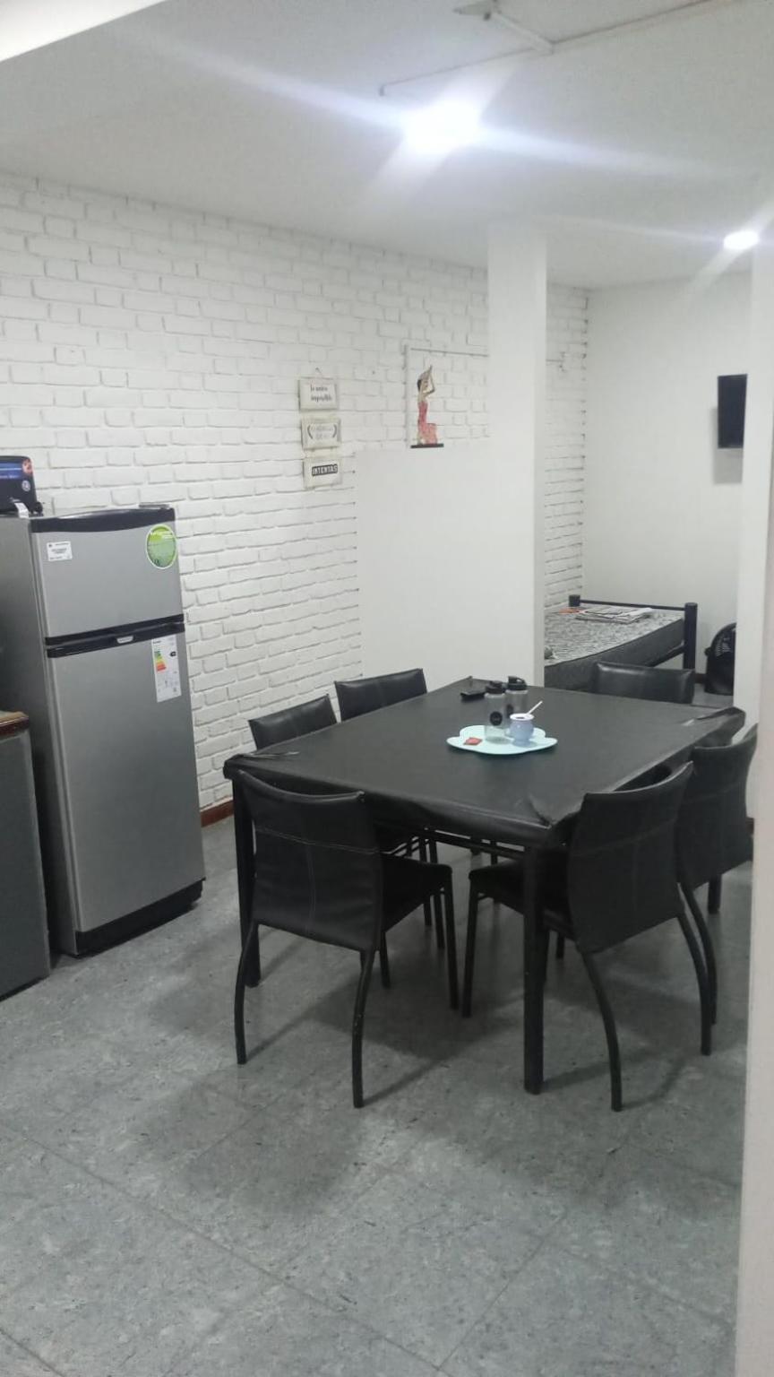 Appartamento Departamento Ubicadisimo Calle Chile Con Estacionamiento Incluido Capital Mendoza 2 Esterno foto